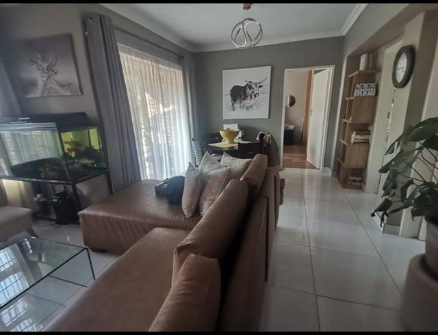 2 BEDROOM TOWNHOUSE FOR SALE IN MEYERSDAL